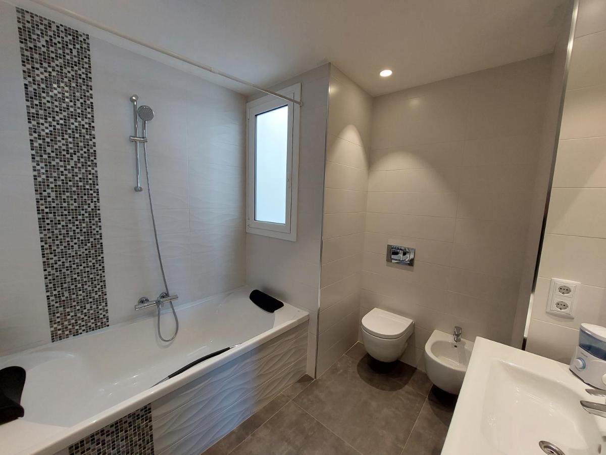 Atic Al Centre De Girona Apartman Kültér fotó